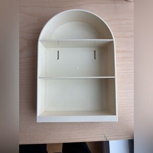 Arched Cream Display Shelf - Plastic